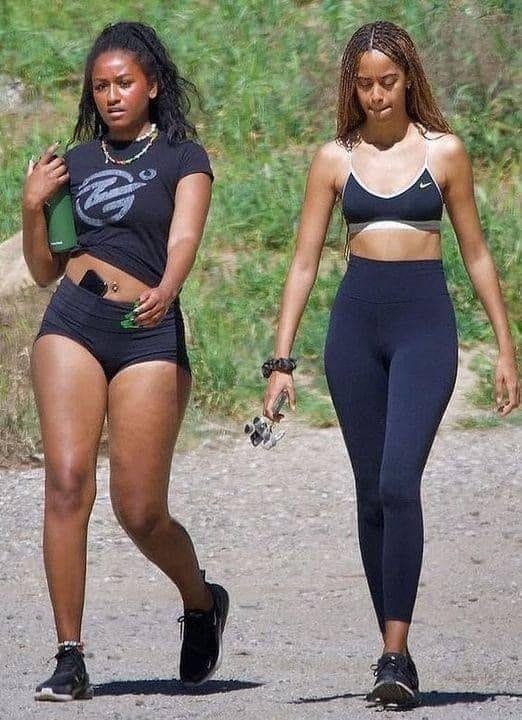 A few years after Barack Obama said Drake is “able to do anything he wants,” the Canadian rapper was spotted getting wild with his two daughters.