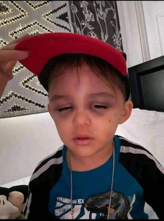 I Adopted the Boy I Found on My Neighbor’s Porch & Helped Him Find His Birth Dad 13 Years Later – Story of the Day